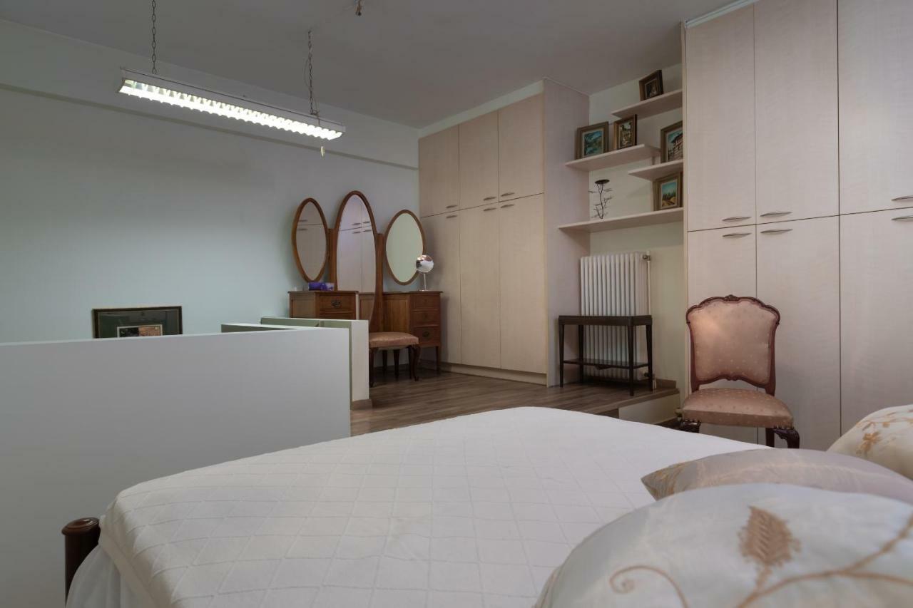 Acropolis Koukaki Loft Private Garden Apartment Athens Luaran gambar